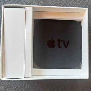 Apple TV (3rd Generation) Media Streamer A1469 + NEW HDMi cord